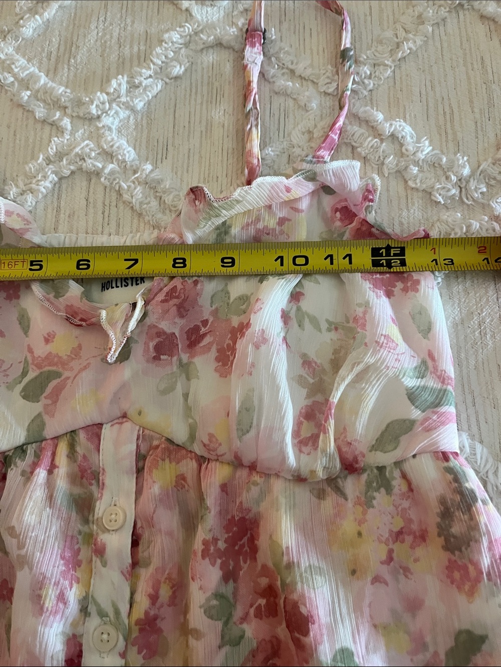 Hollister Pink Floral Ruffled Button Cami - Picture 2 of 6